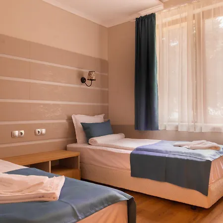 Vemara Boutique Hotel-free Parking 호텔 바르나