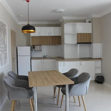 Vemara Boutique Hotel-free Parking Otel Varna