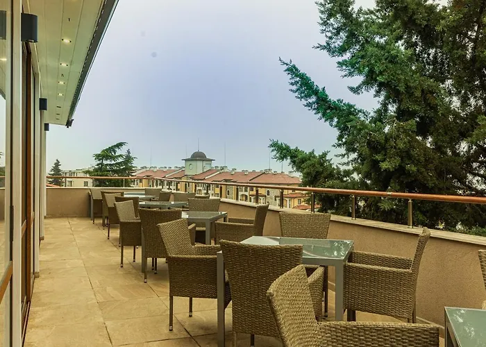 Хотел Vemara Boutique Hotel-free Parking