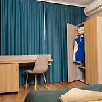 Vemara Boutique Hotel-free Parking 3* Warna