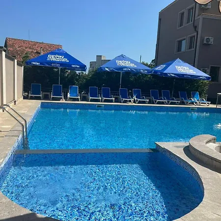 Vemara Boutique Hotel-free Parking 3*