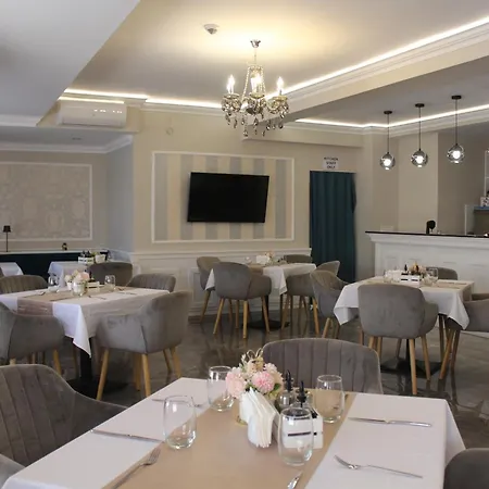 Vemara Boutique Hotel-free Parking