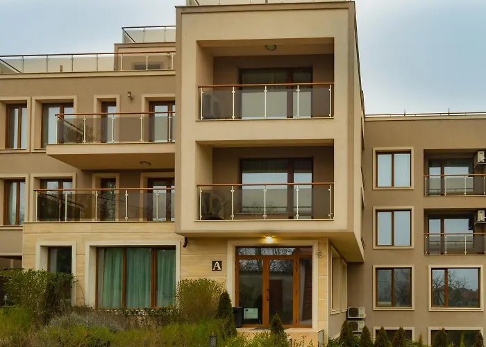 Hotel Vemara Boutique Hotel-free Parking Varna